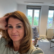 Over grenzen stellen als ouder